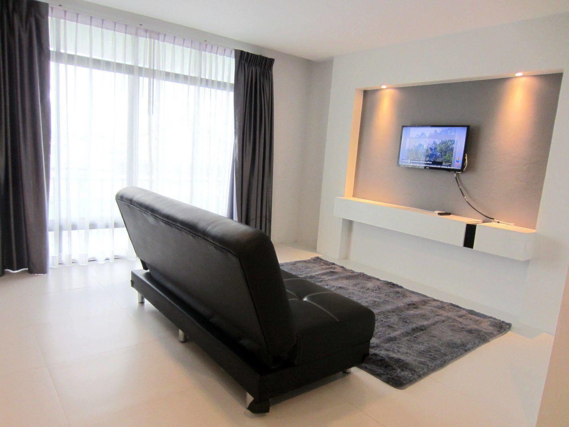 Hotel The Luna Compass 3*
